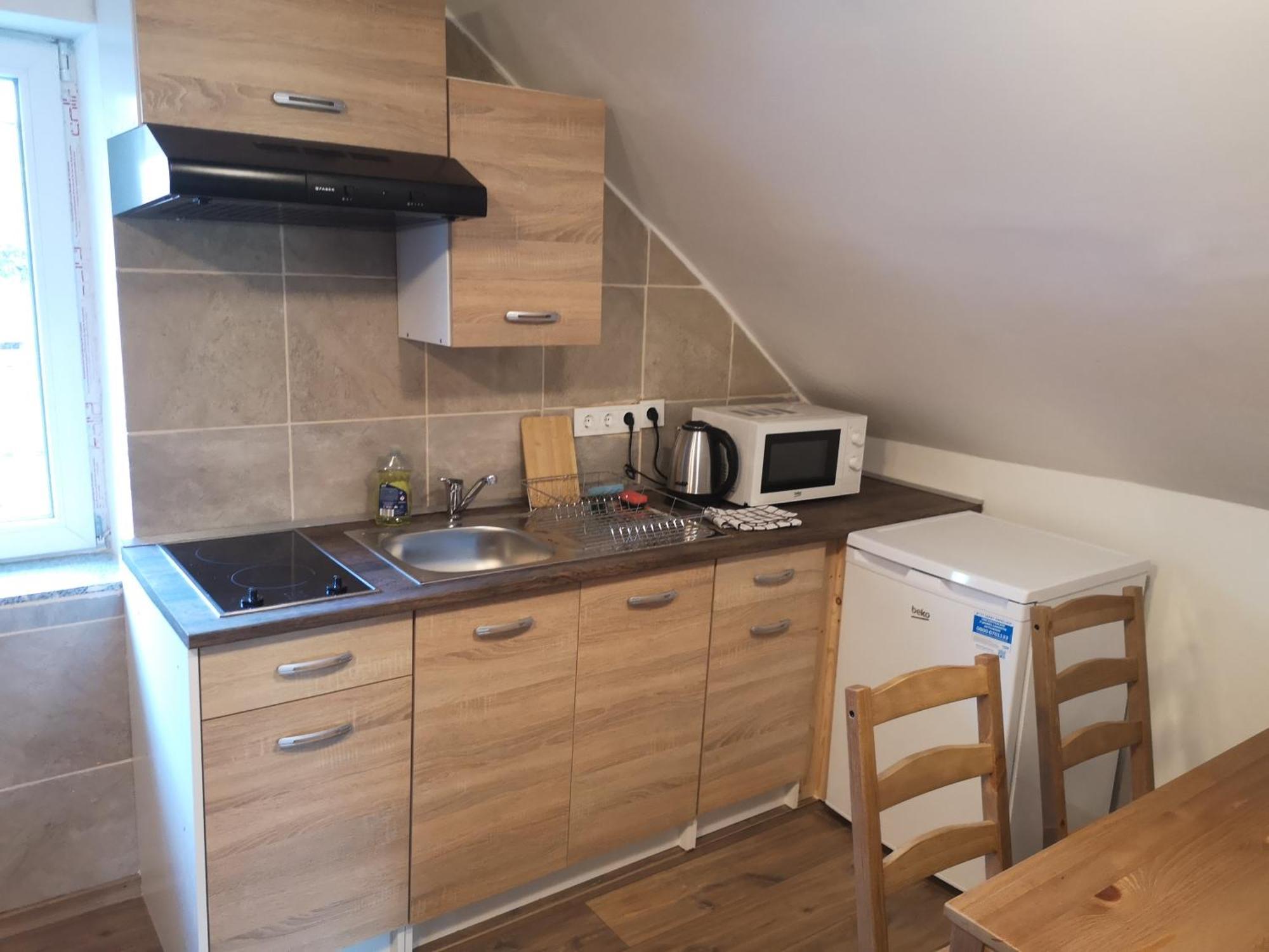 Small House In Celje Bilik gambar