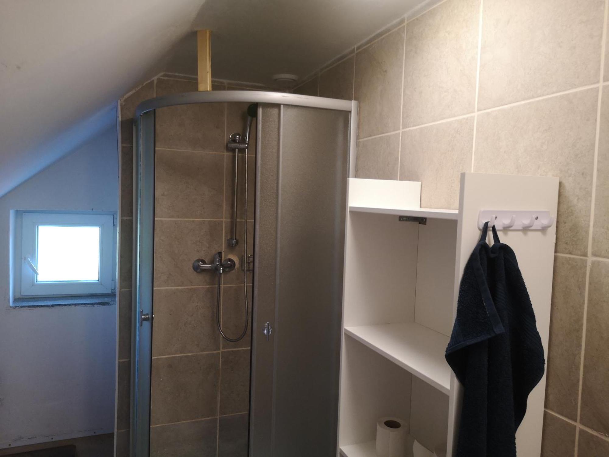 Small House In Celje Bilik gambar